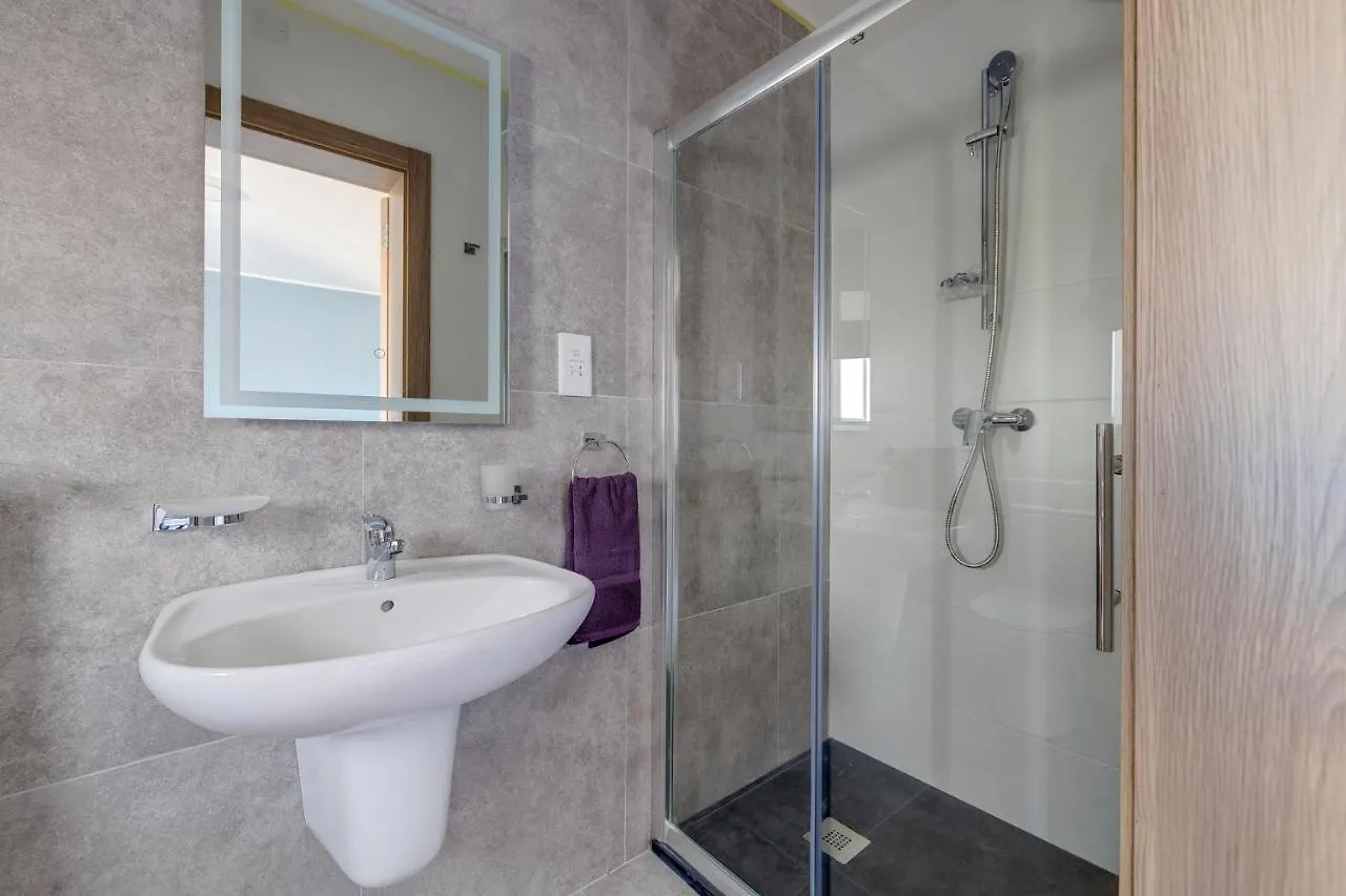 Valley'S Edge Apartments San Gwann Malta